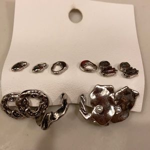 Free people earring pack